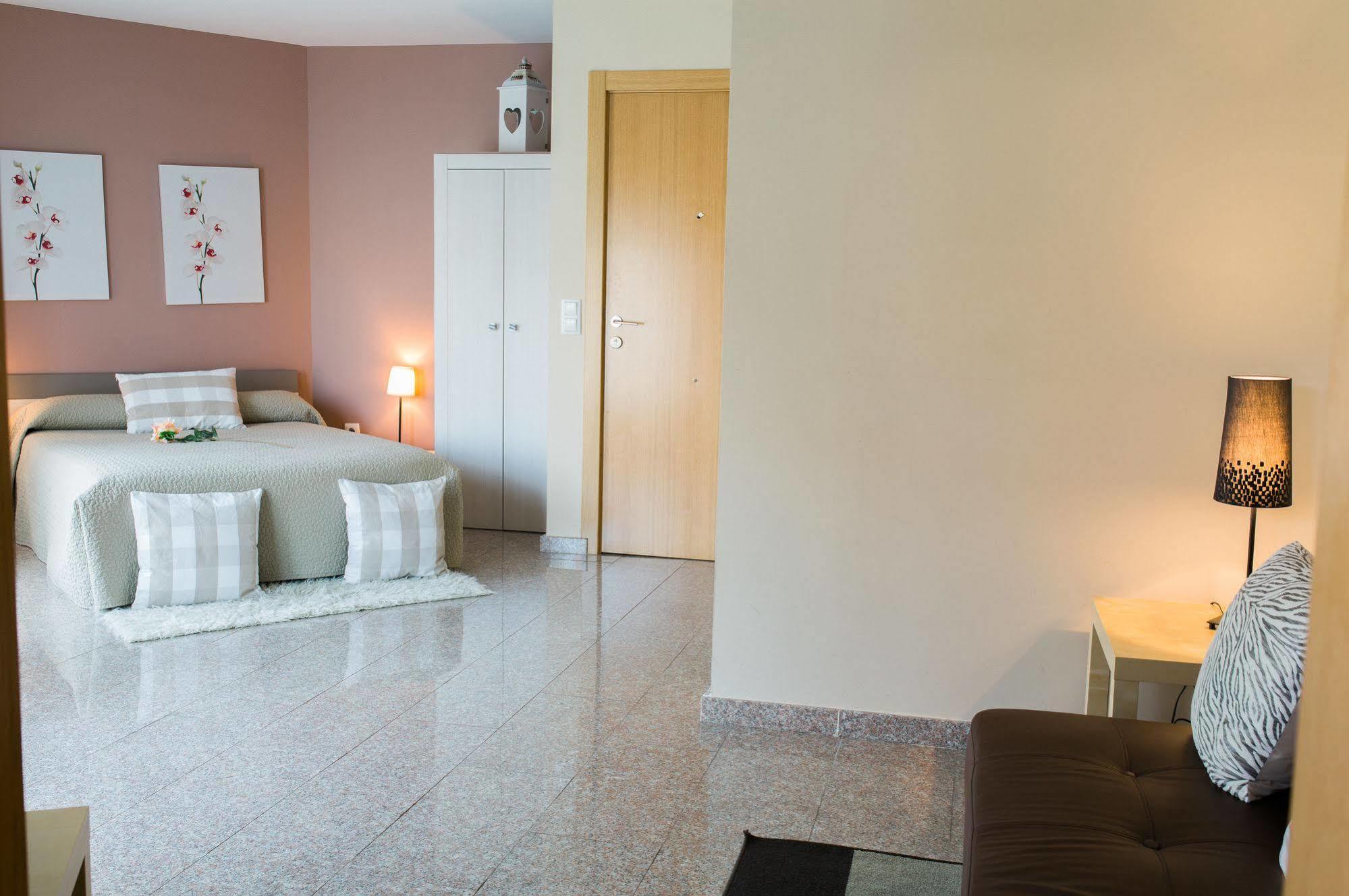 Estudios Sierra De Francia Béjar Buitenkant foto